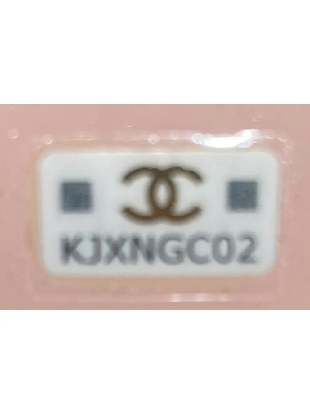 Chanel Handle With Care Round Vanity #259215C41B